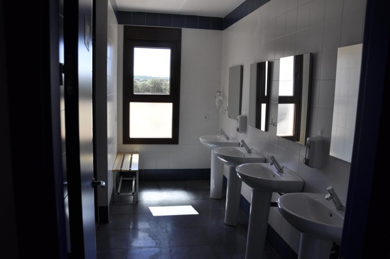 Cruceros Alqueva Hostel Cheles Екстериор снимка